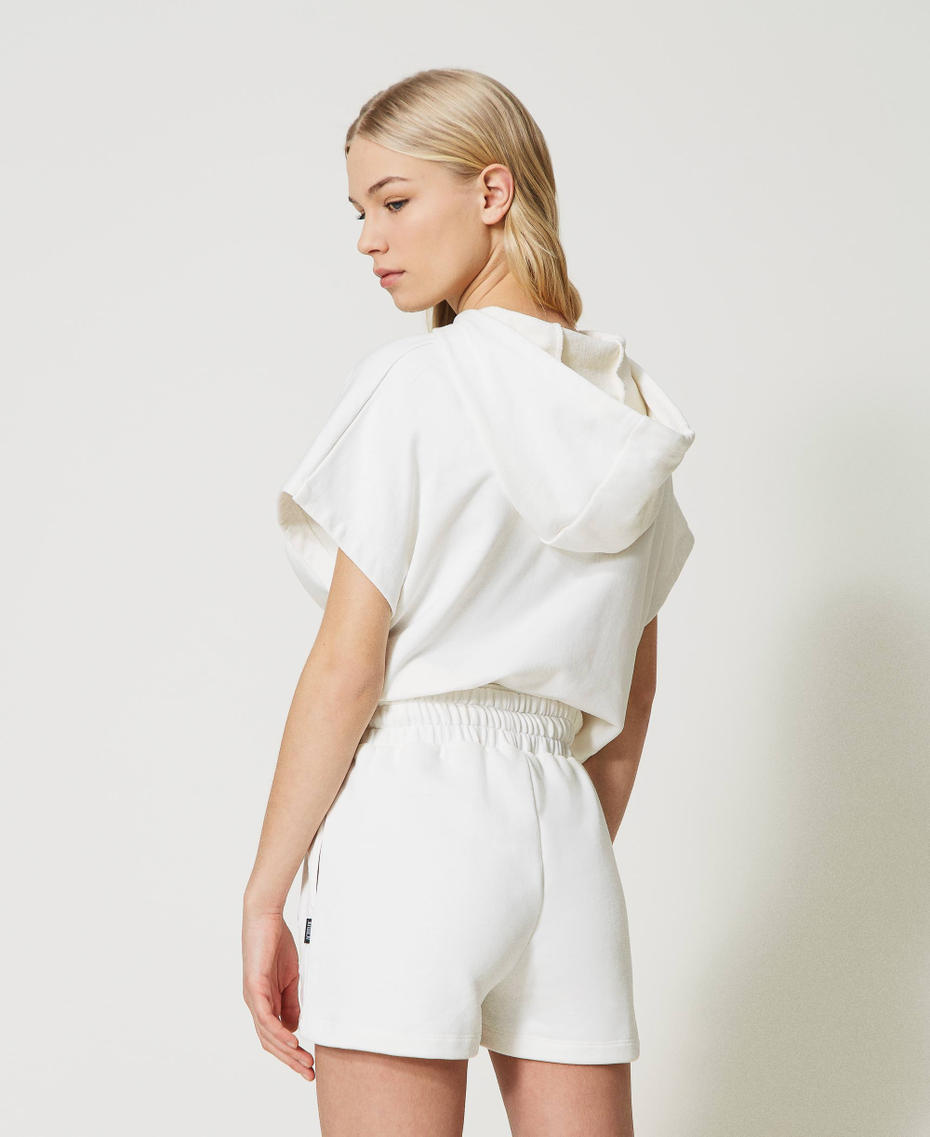 Short MYFO en molleton avec broderies