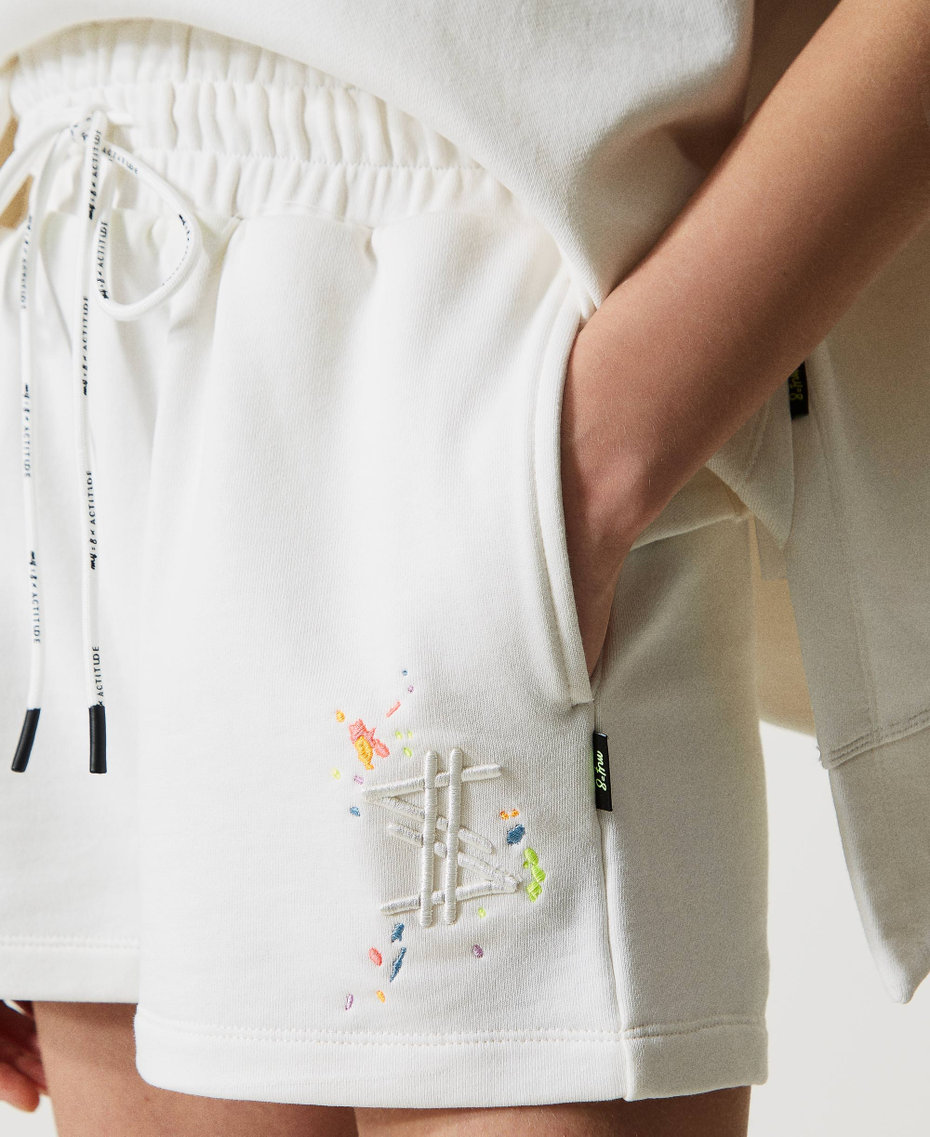 Short MYFO en molleton avec broderies