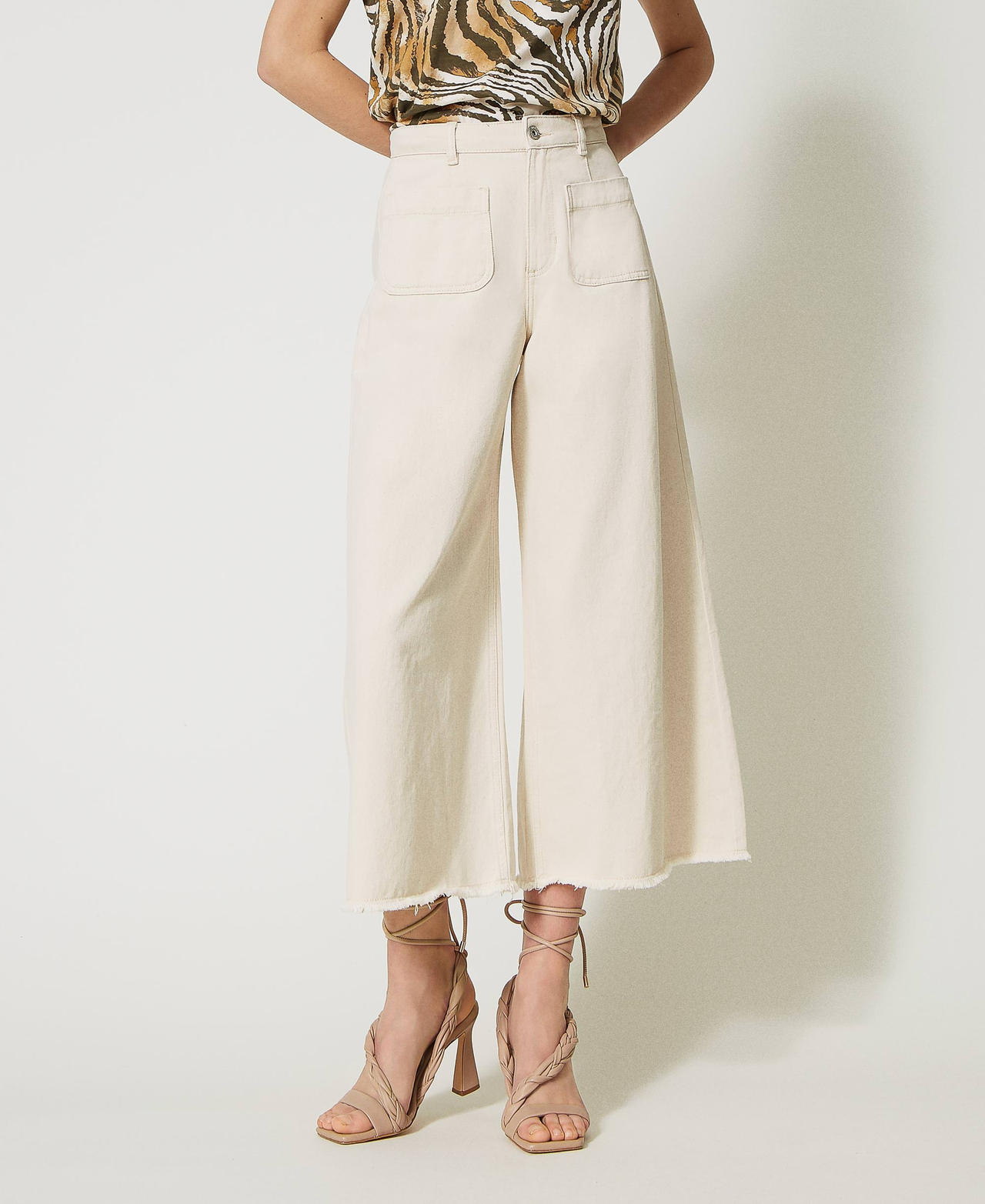 Wide leg trousers with organic cotton Pale Cream Woman 231AT2092-02