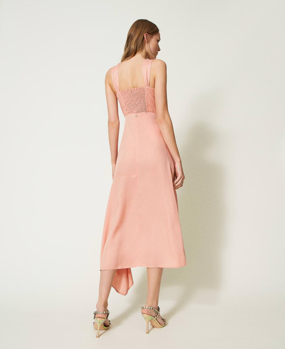 Midikleid mit Raffungen