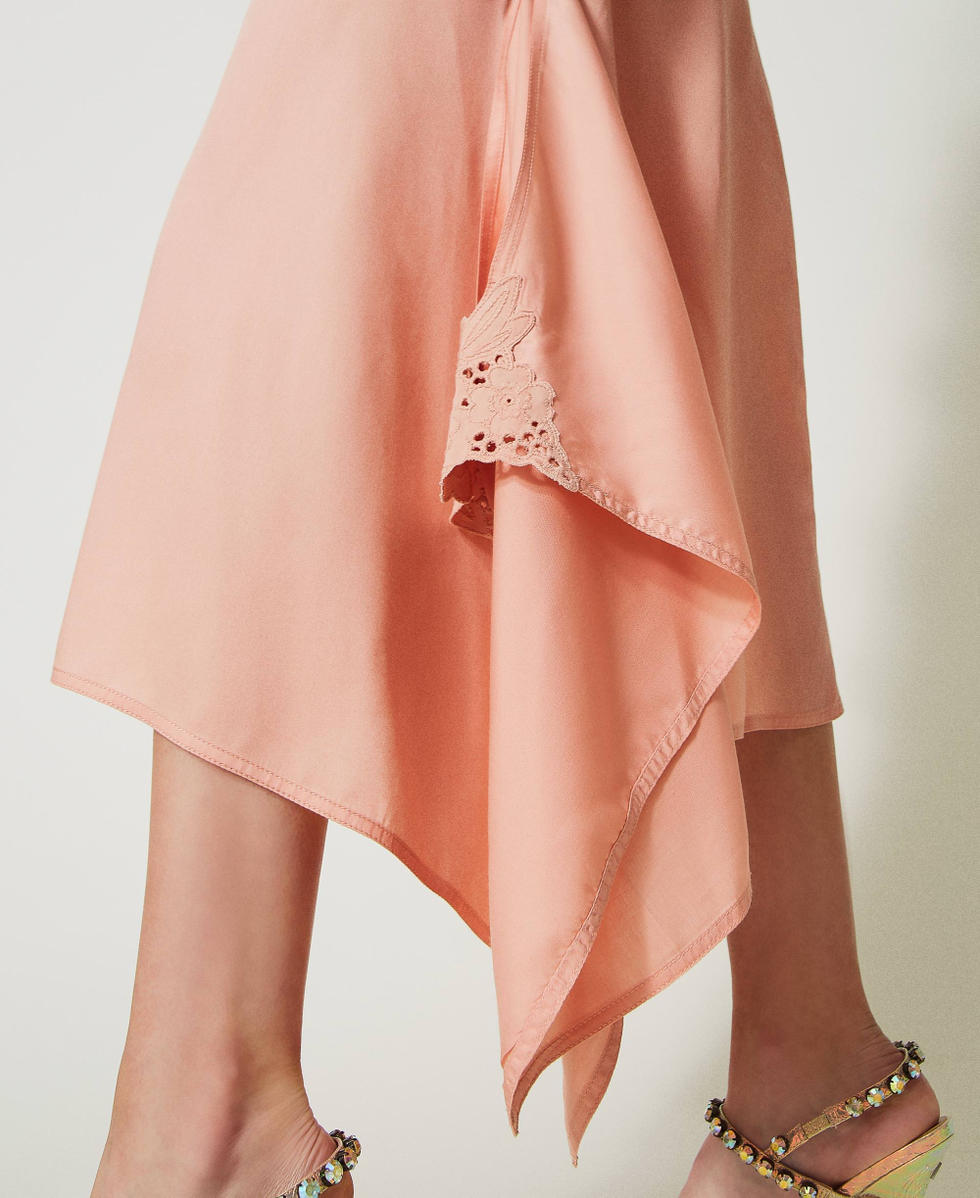 Midi dress with gathering