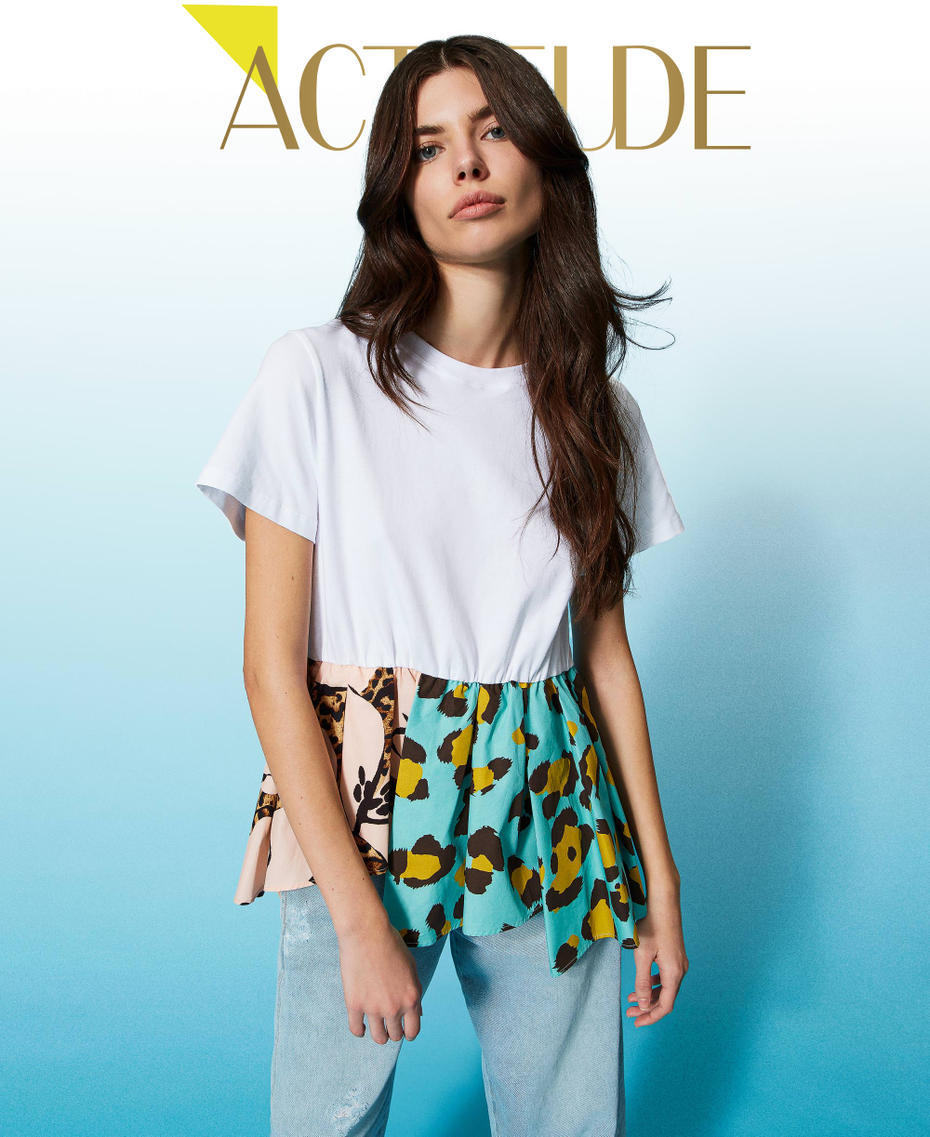 T-shirt avec volants en popeline imprimée