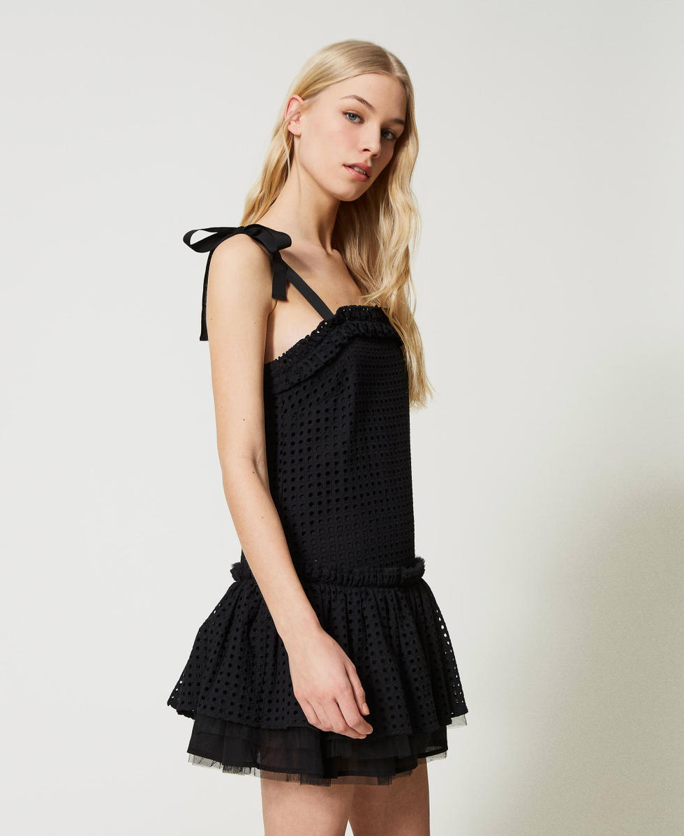 Ribbon shoulder dress outlet
