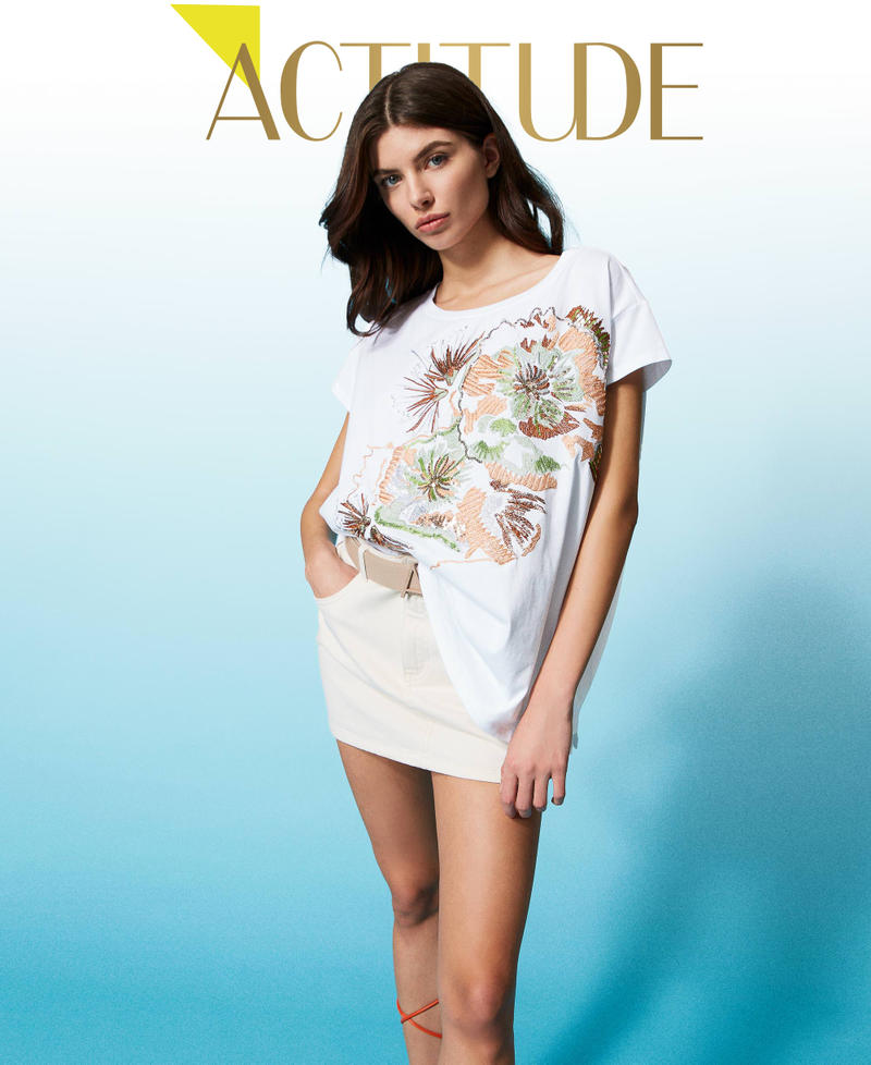 T-shirt oversize avec broderie