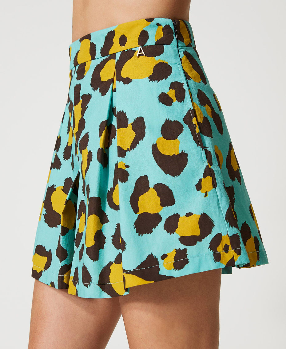 Poplin shorts with animal print Wild Spots Print Woman 231AT2214-03