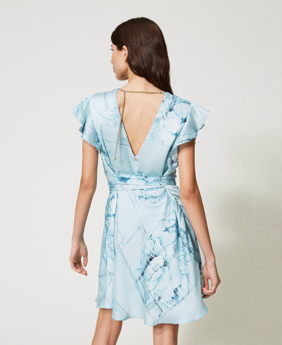 Robe courte en satin imprim&eacute;