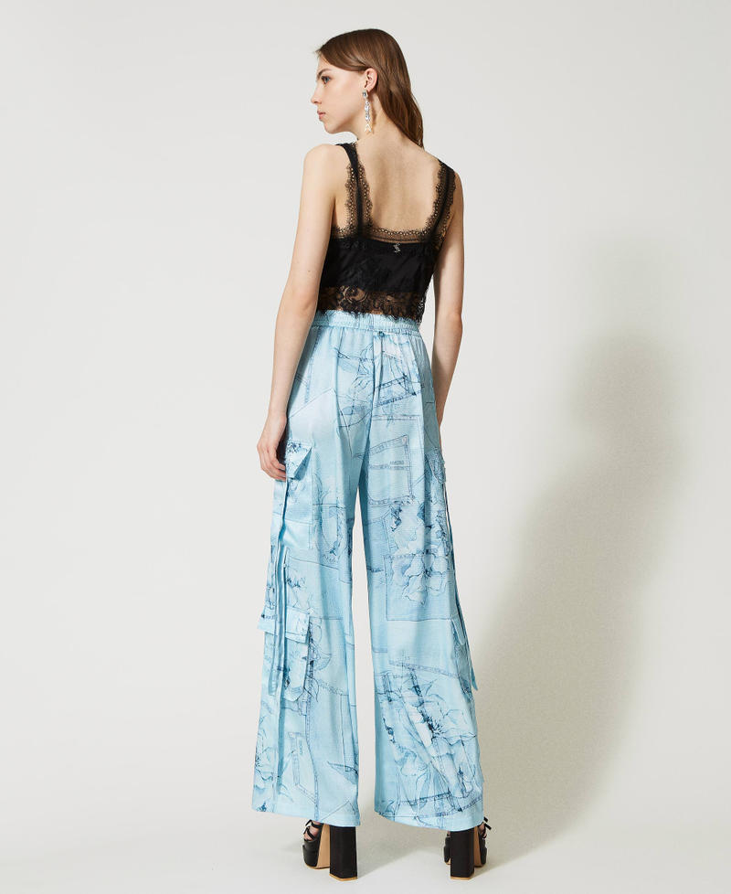 Pantalon cargo en satin imprimé