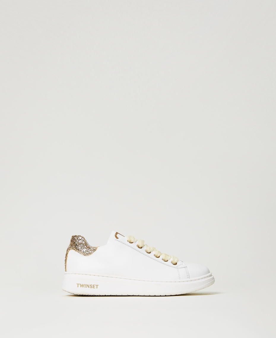 Trainers with glitter details