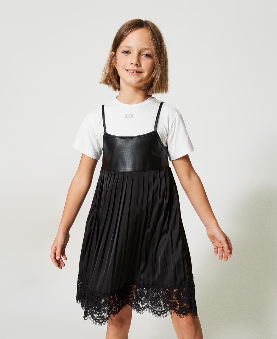 Pleated dress with lace and t-shirt Two-tone Meringue / Black Girl 231GJ2022-01
