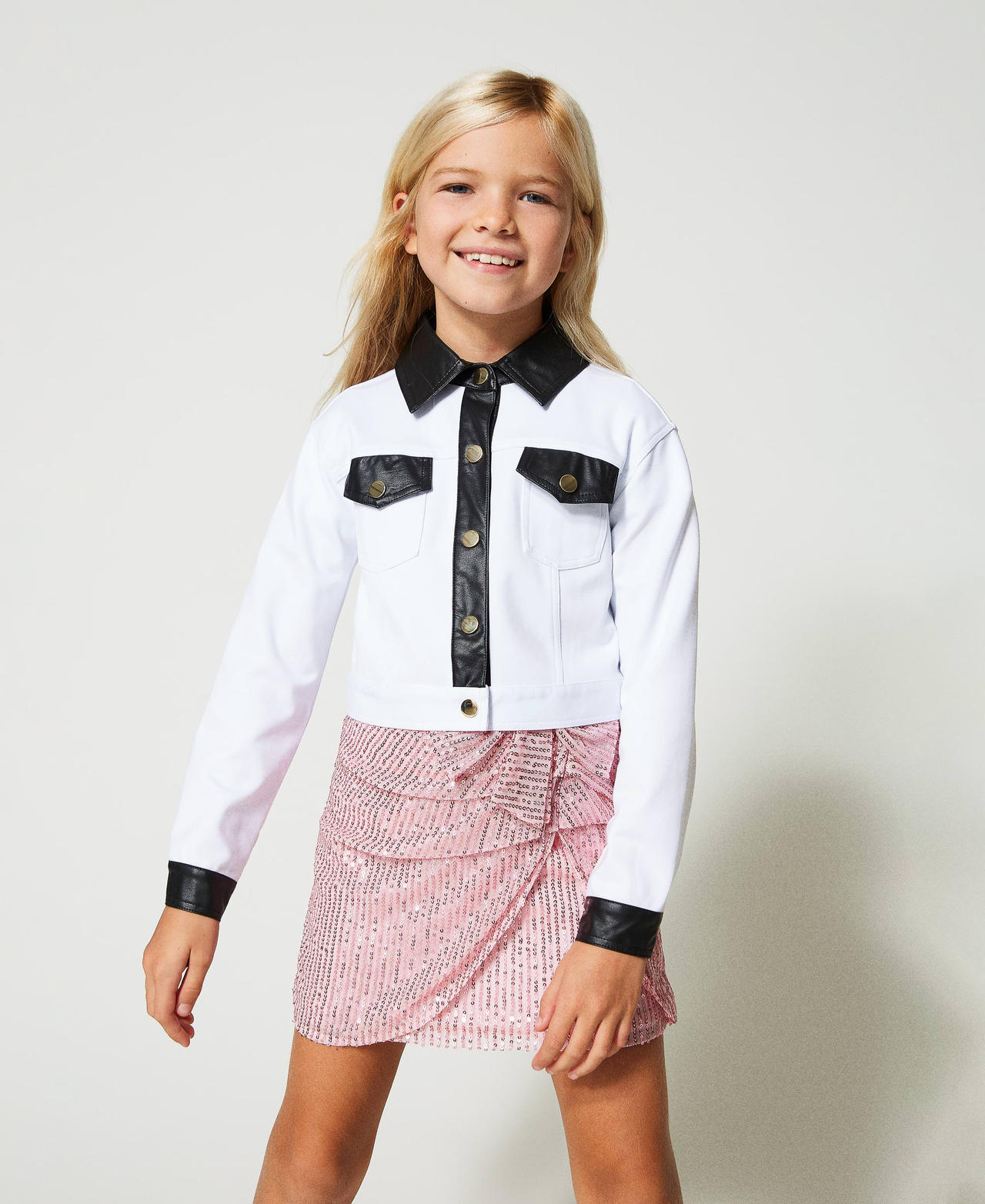 Giacca con dettagli effetto pelle