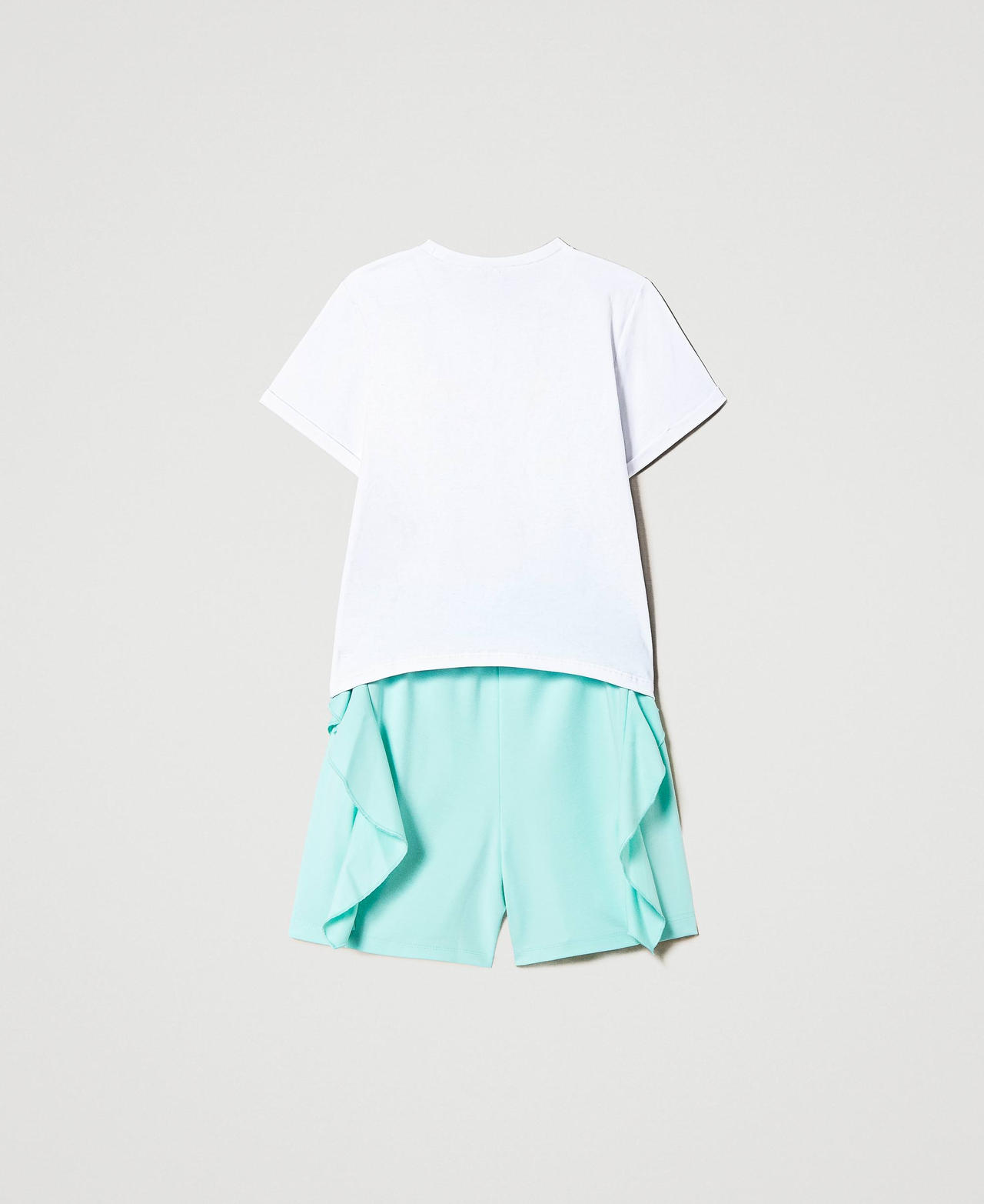T-shirt stampata e shorts con volant