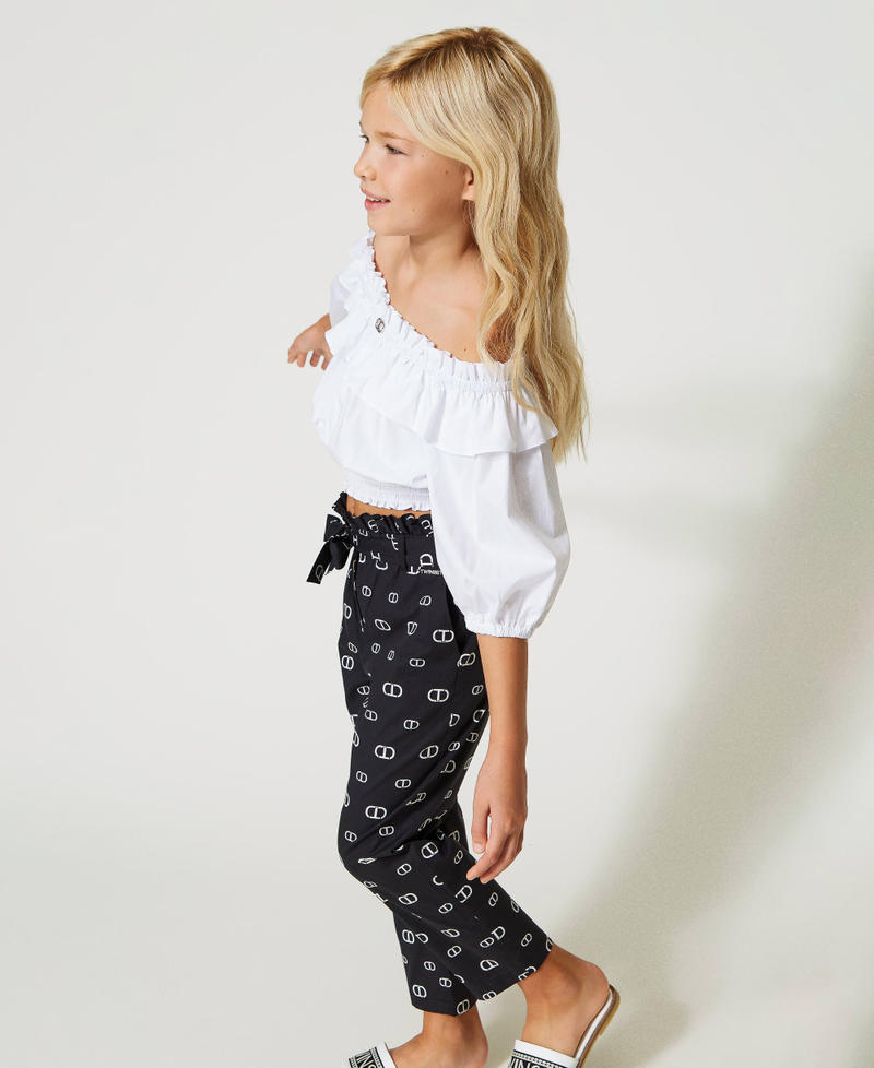 Poplin blouse with ruffles