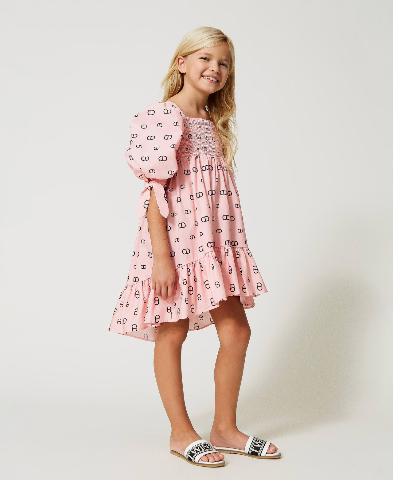 Short poplin dress with Oval T print Pastel Pink Oval T Print Girl 231GJ2051-03