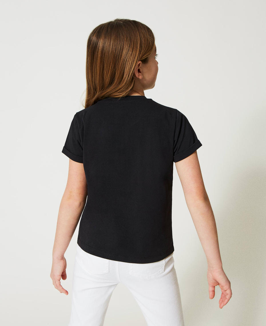 T-shirt with laminated Oval T logo