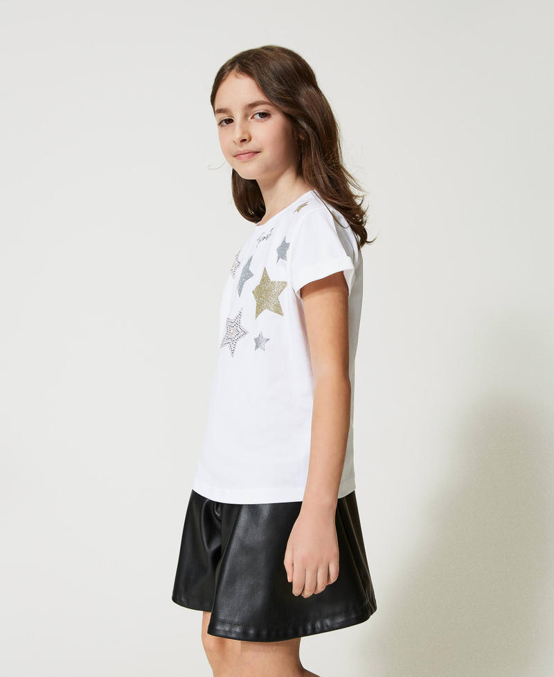 Camiseta con estampado de estrellas de glitter
