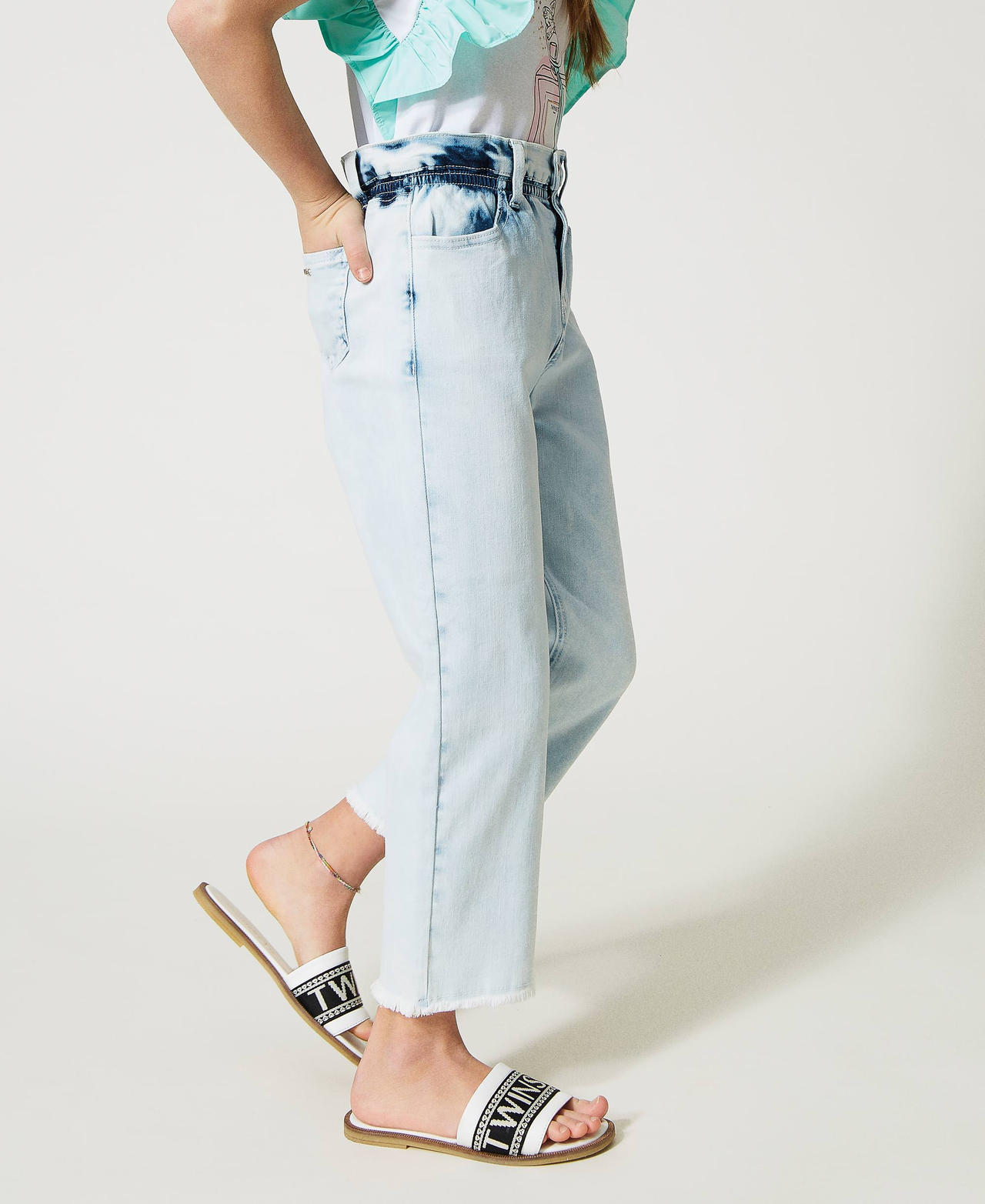 Paper-Bag-Jeans mit Gummizug in der hohen Taille „Bleach“-Denim Mädchen 231GJ210D-02