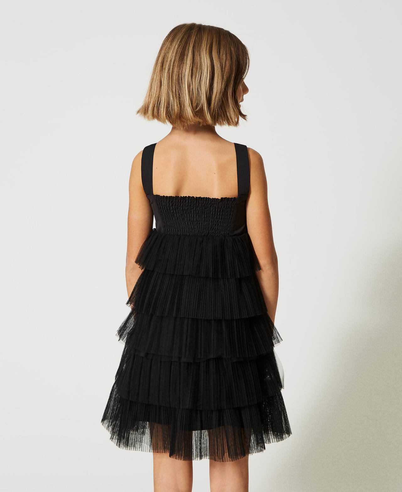 Short flounced pleated tulle dress