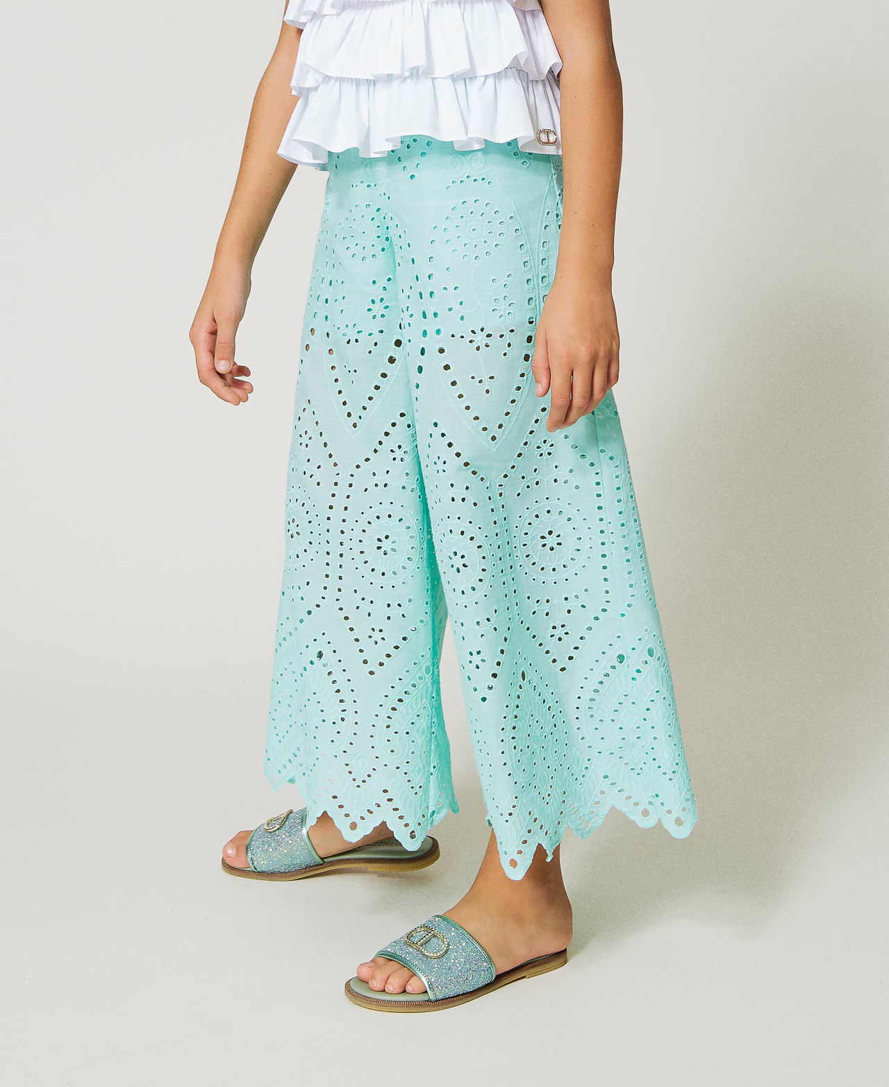 Muslin trousers with broderie anglaise Milk-Mint Girl 231GJ2QAD-03