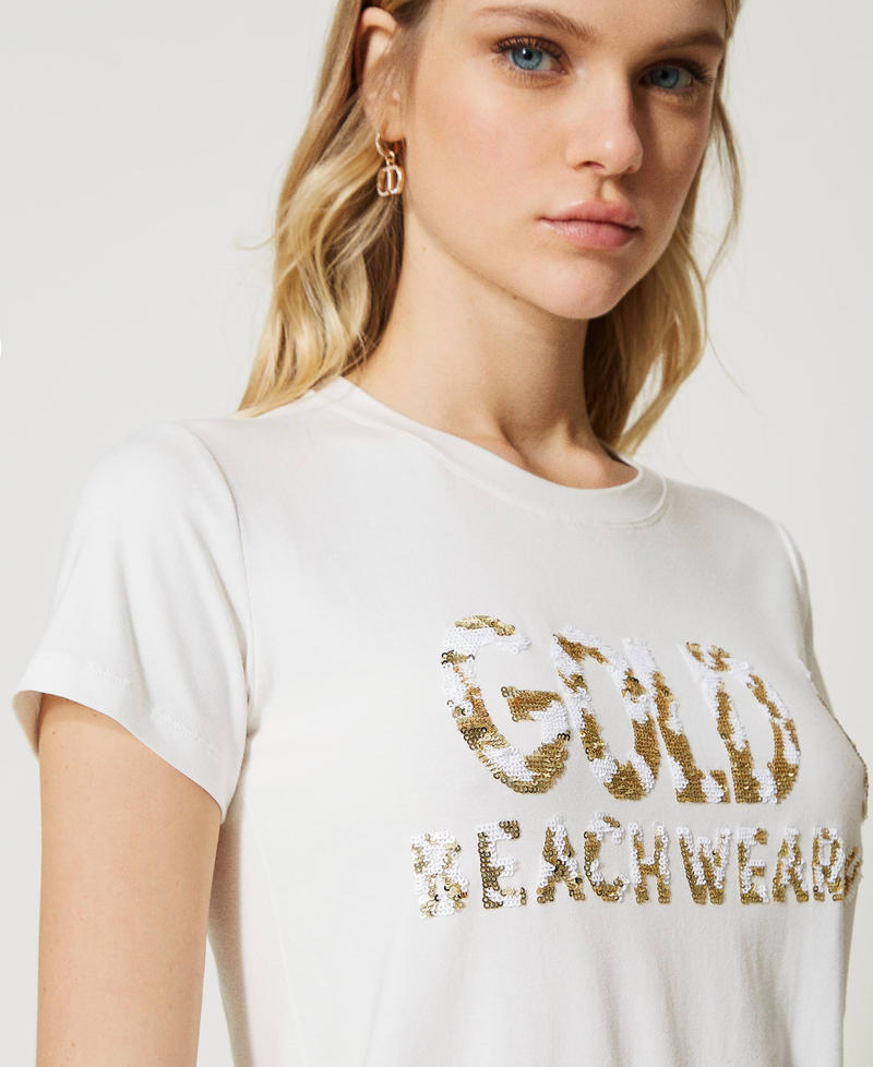 T-shirt with sequin embroidery