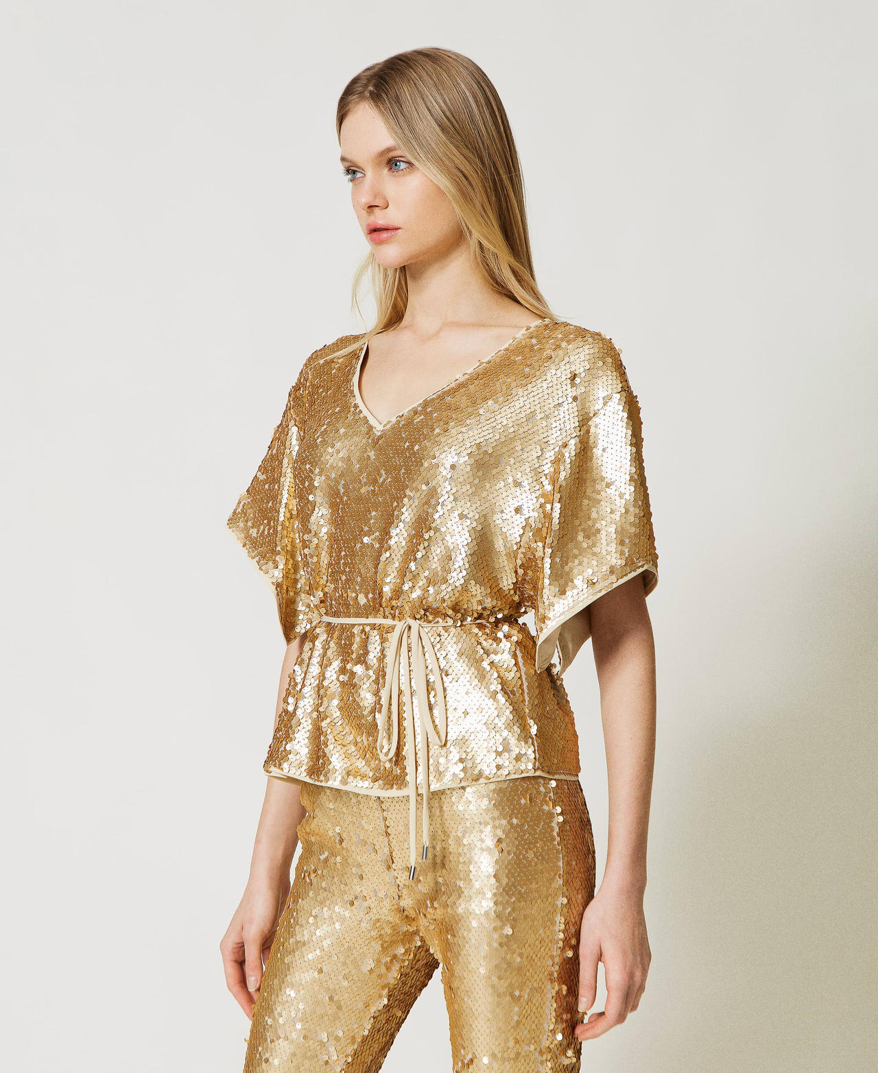 Full sequin blouse