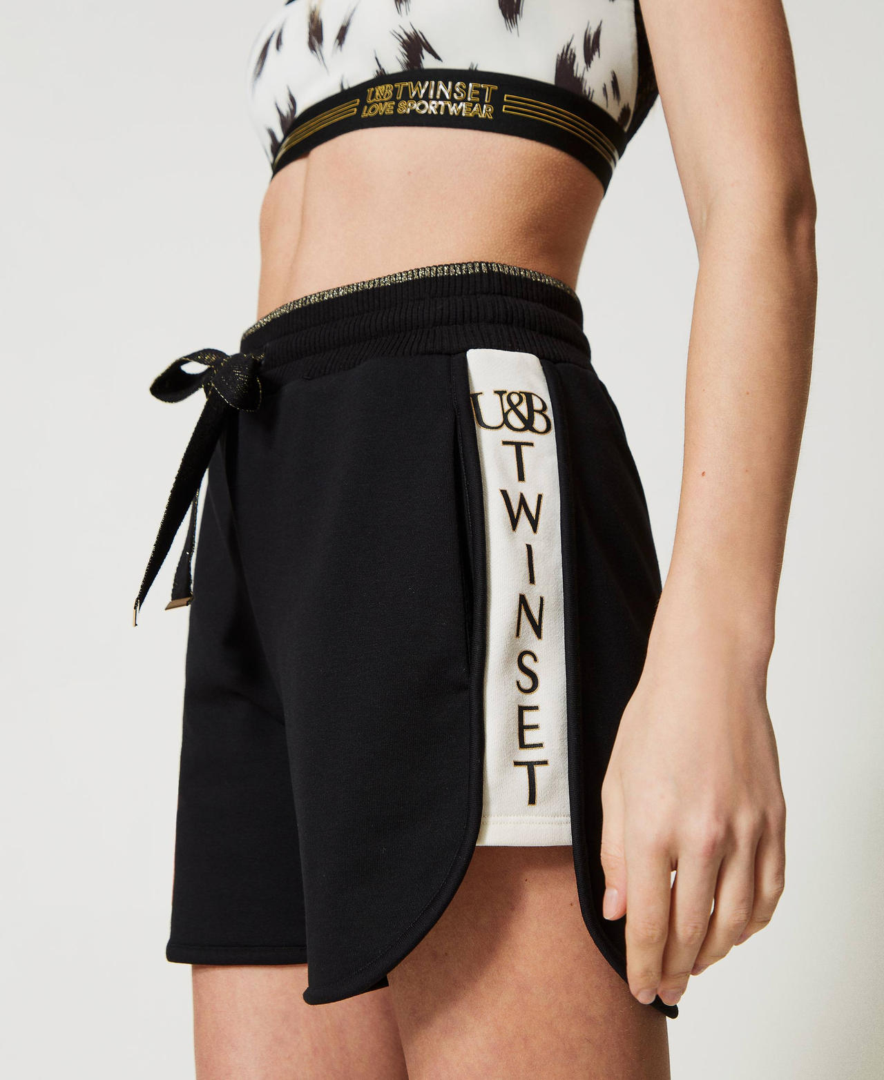 Short con cinta sale