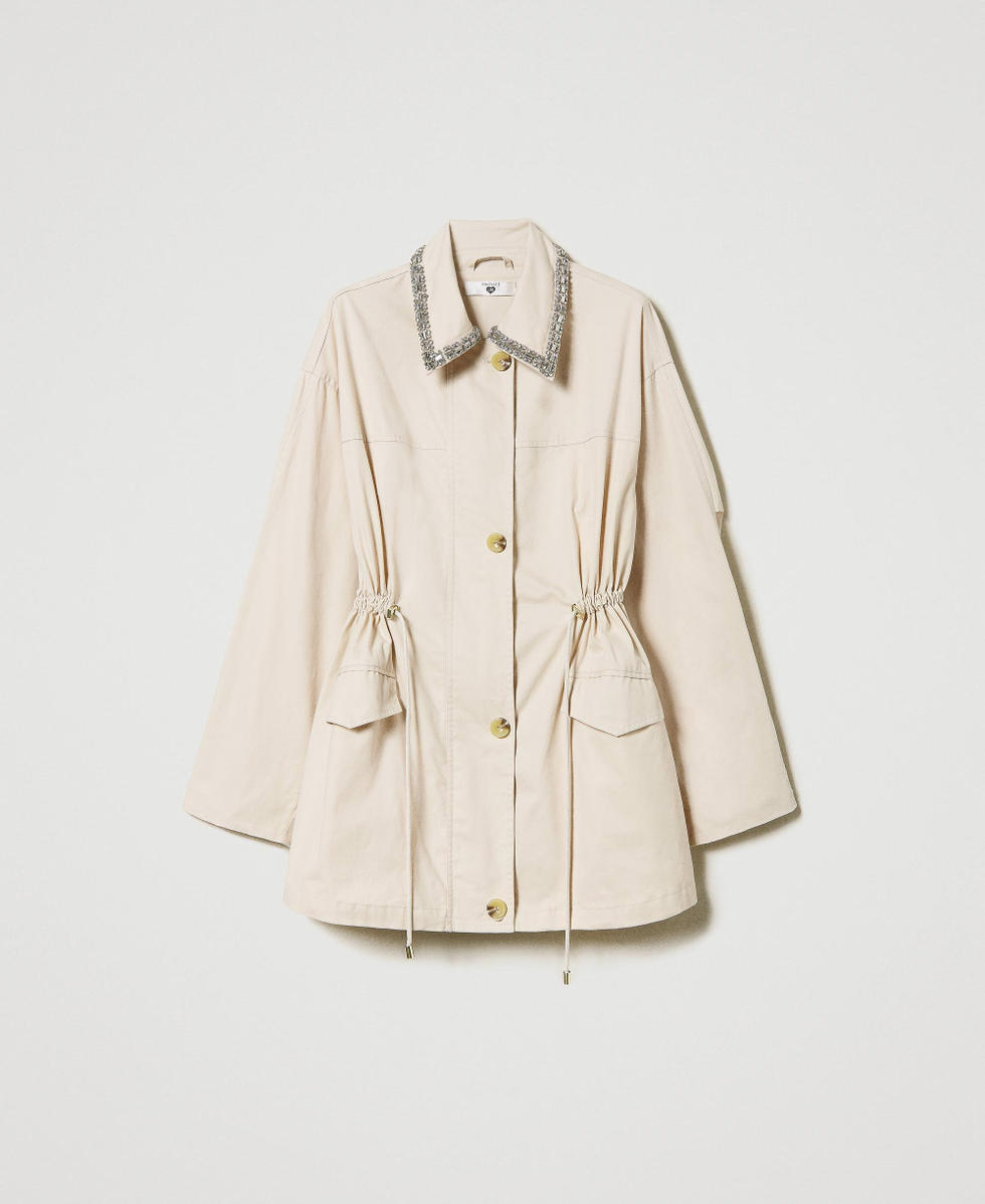 Short parka coat with embroidered collar