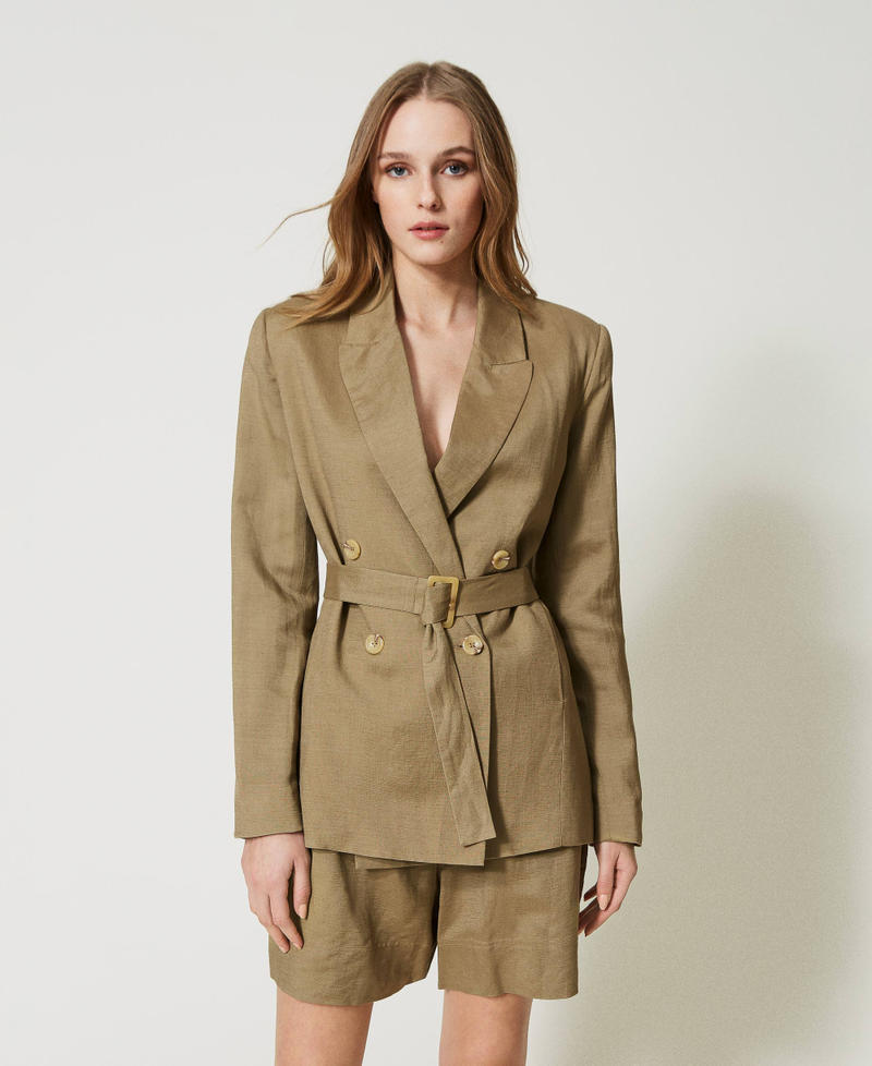 Linen blend shorts with belt