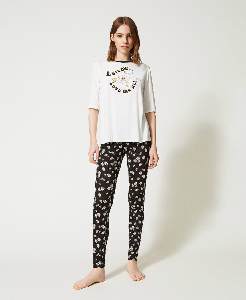 Langer Pyjama mit Margeritenprint Zweifarbig „Sugar“-Weiß / Margeritenprint Schwarz Frau 231LL2HAA_10567_02