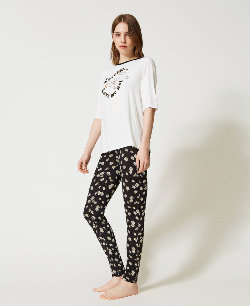 Langer Pyjama mit Margeritenprint Zweifarbig „Sugar“-Weiß / Margeritenprint Schwarz Frau 231LL2HAA_10567_03