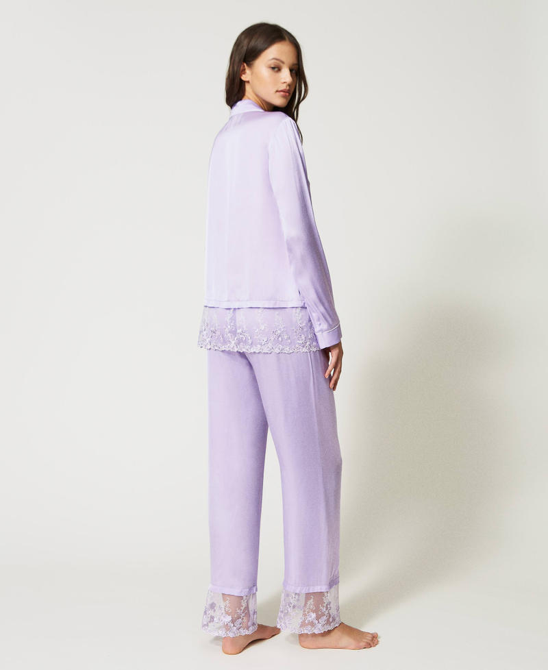 Satin pyjamas with lace