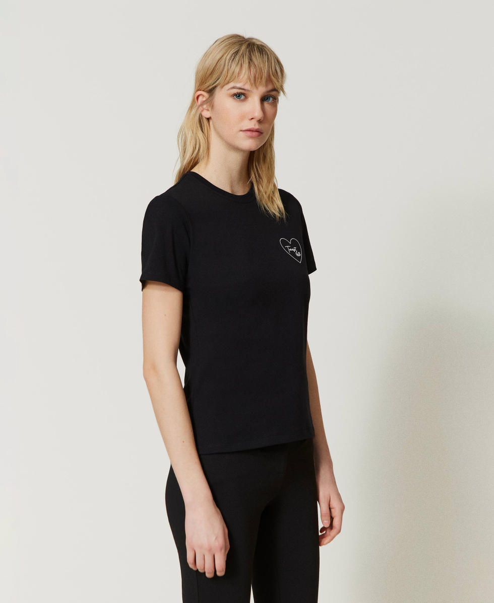 T-shirt avec imprim&eacute; c&oelig;ur et sigl&eacute;