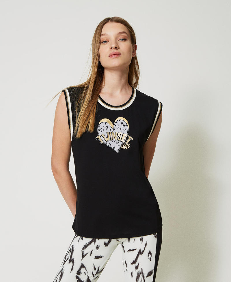 Tank top with heart print and logo