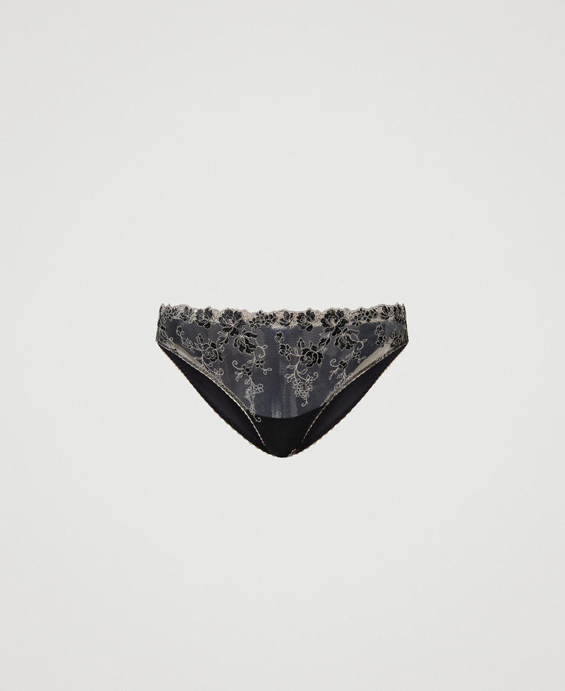 Slip en tulle brod&eacute;