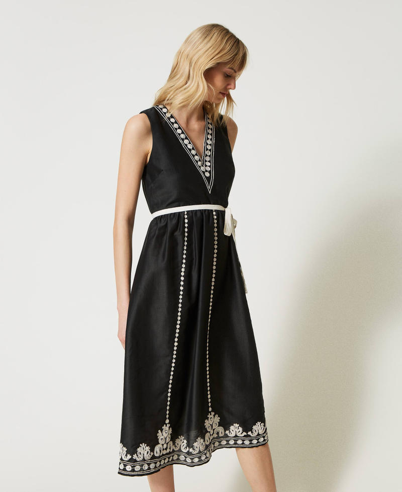 Midi muslin dress with embroidery