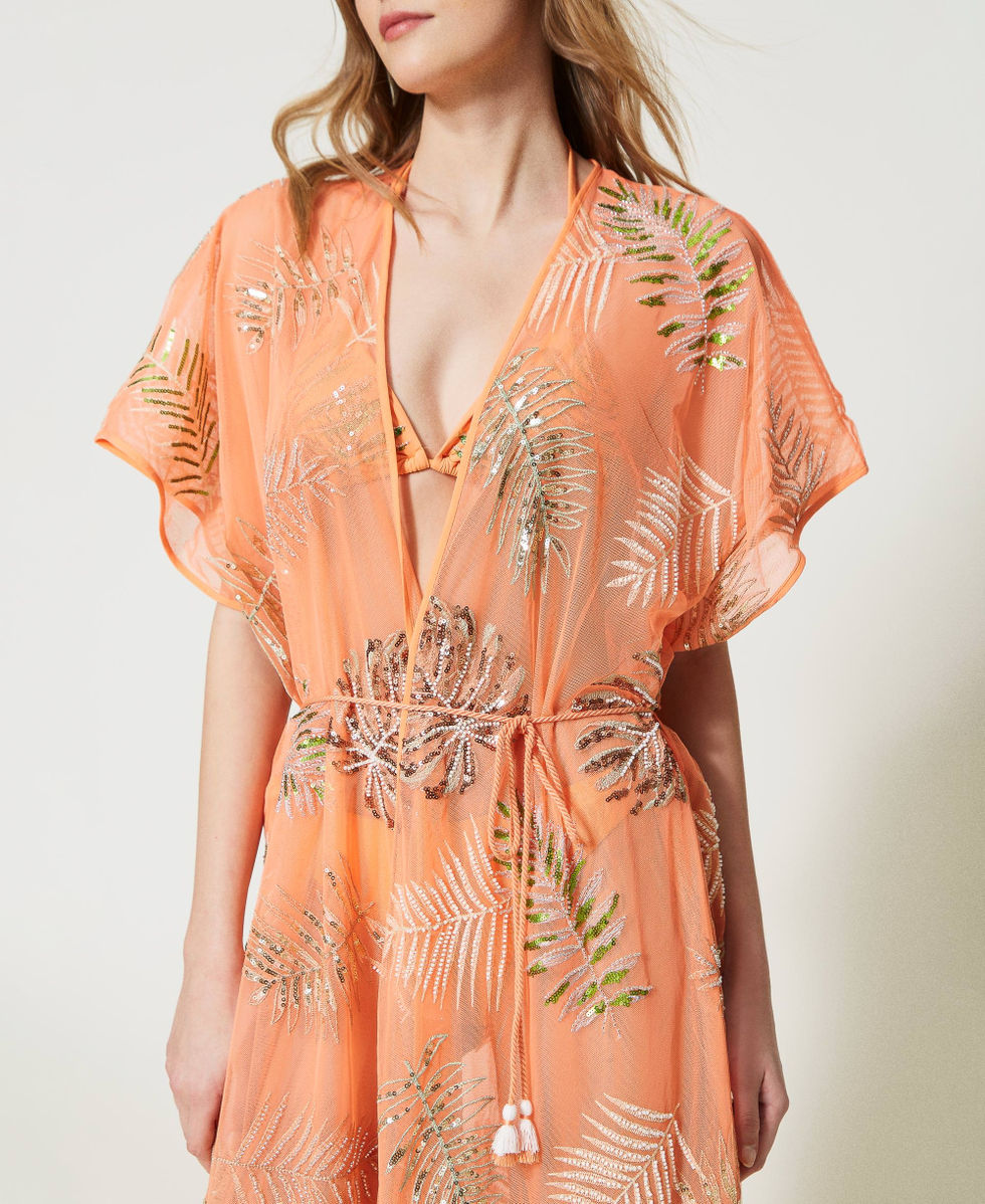 Long kaftan with embroidery and fringes