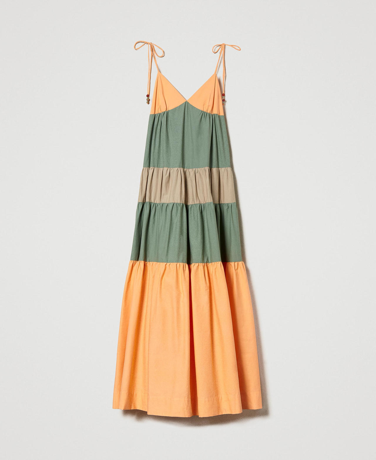 Long dress with two-tone flounces