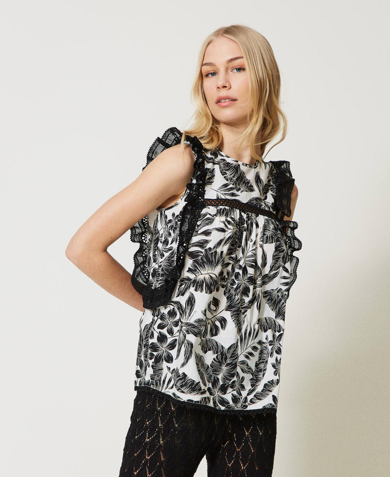 Longtop mit Print und Spitze