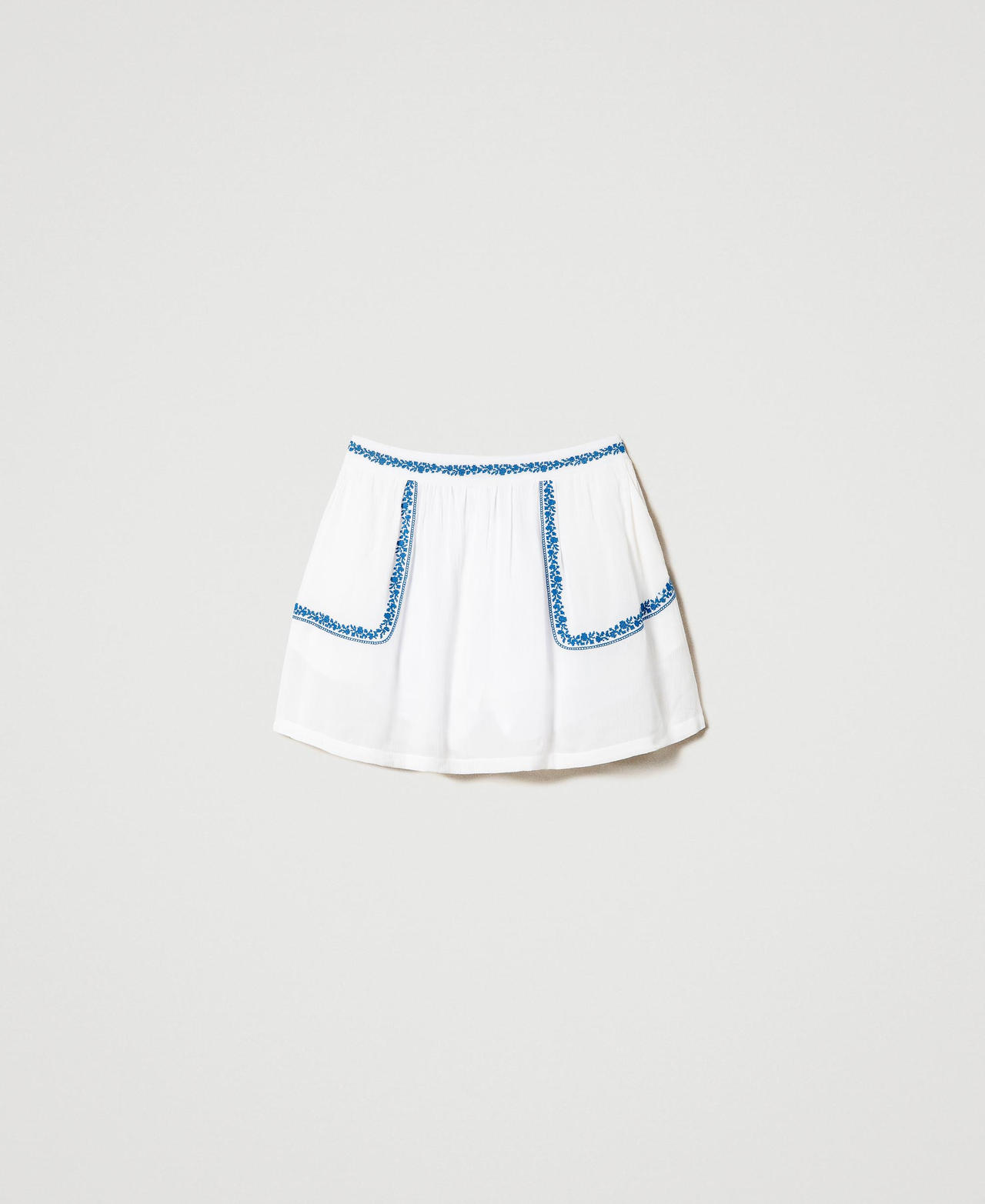 Muslin miniskirt with embroidery