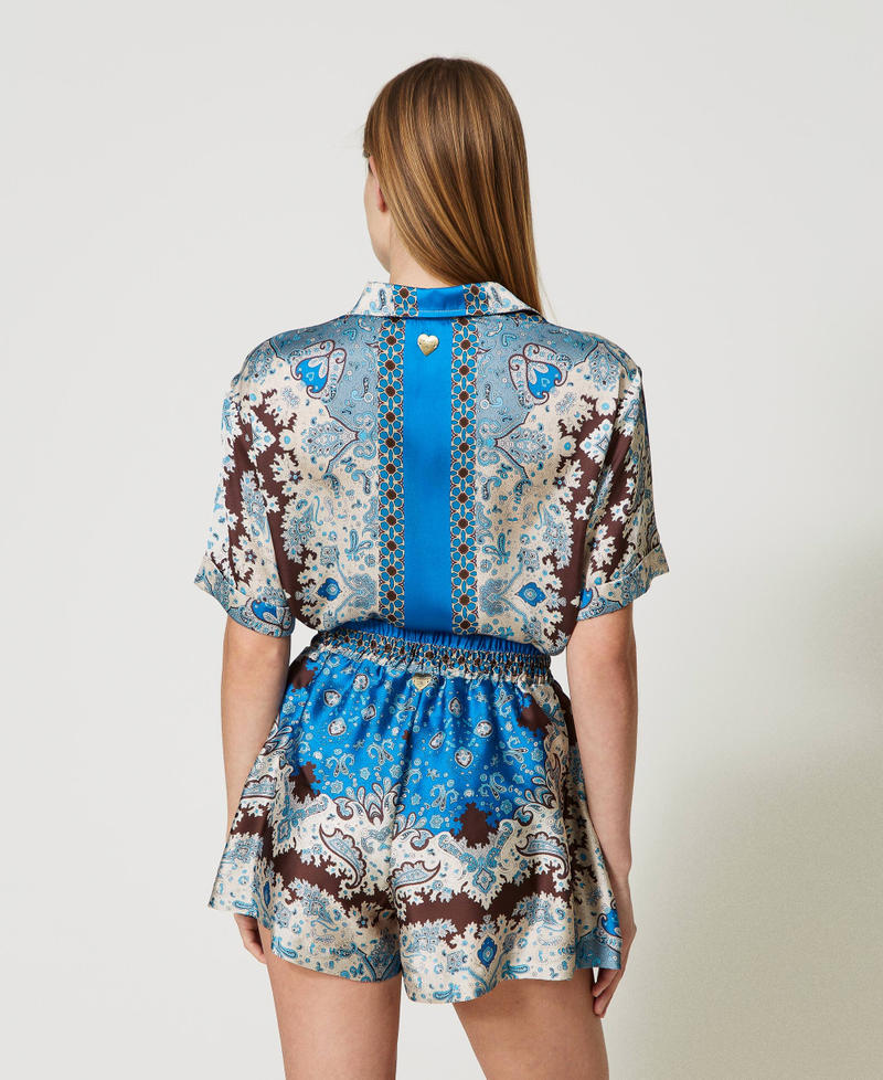 Satin shorts with scarf print