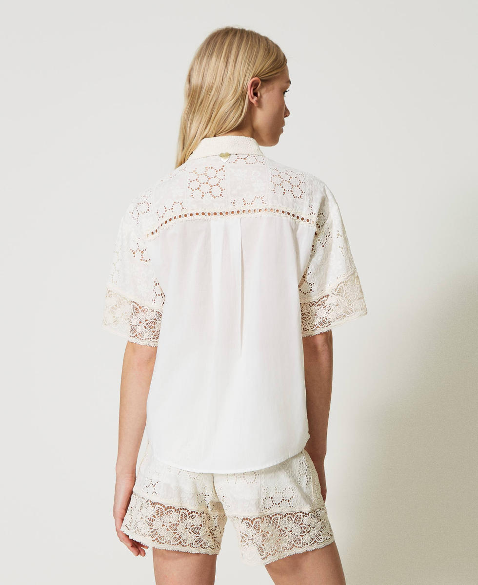 Chemise en popeline avec broderie anglaise et dentelle