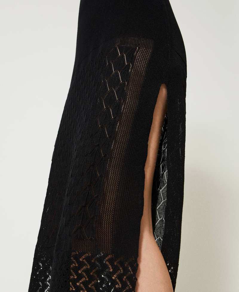 Long dress with shoulder straps and slits