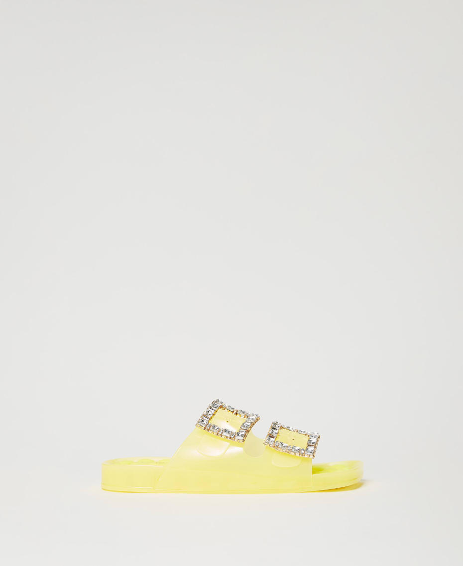 Sandales avec boucles strassées