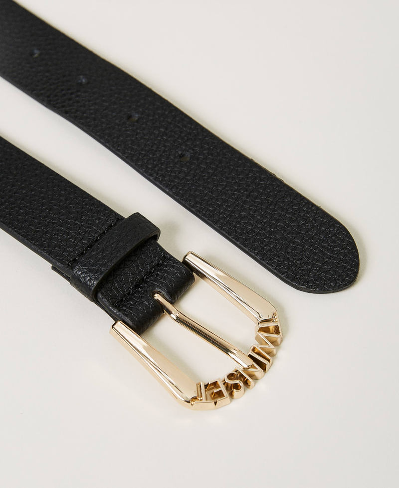 Cintur&oacute;n con hebilla con logotipo