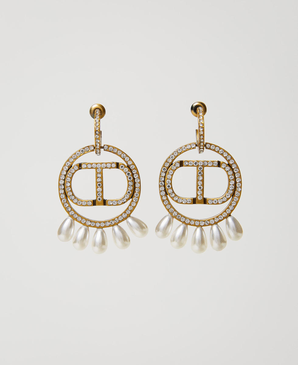 Earrings with Oval T logo and pearls