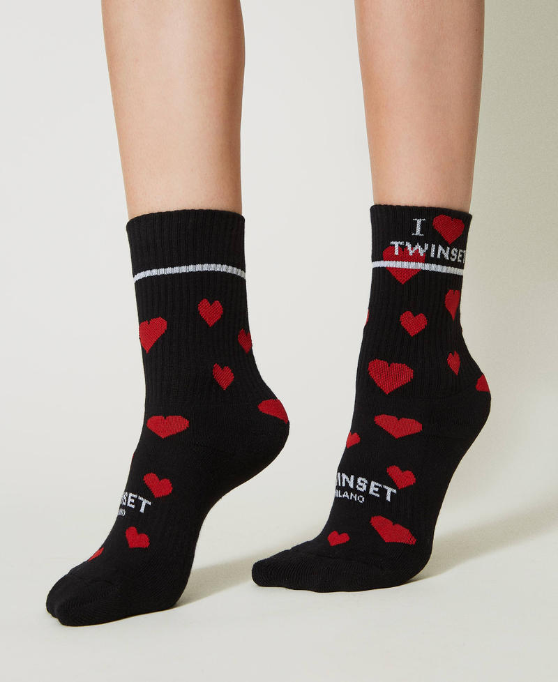 Chaussettes jacquard avec cœurs Noir Femme 231TA4300-0S