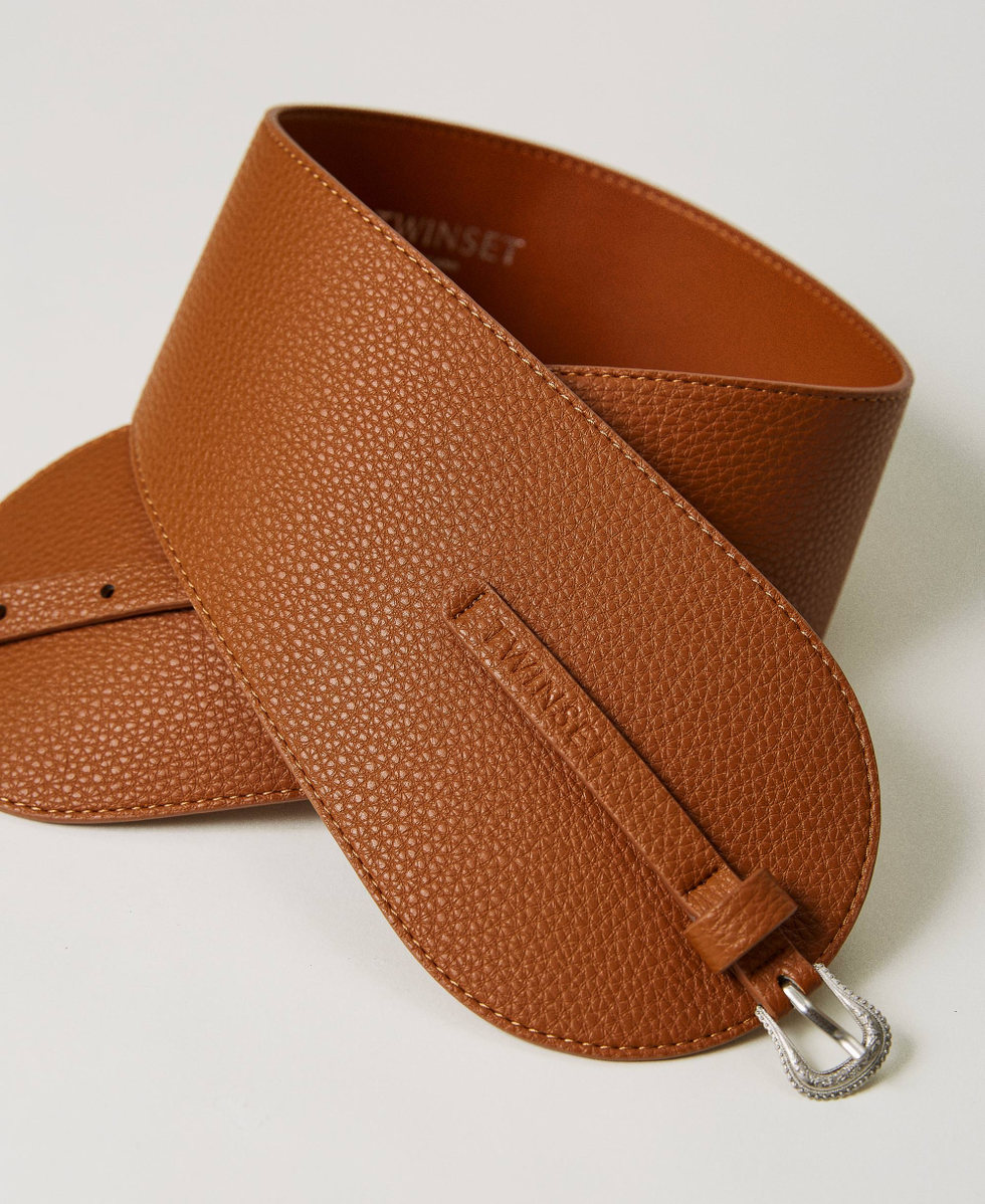 Rounded bustier belt