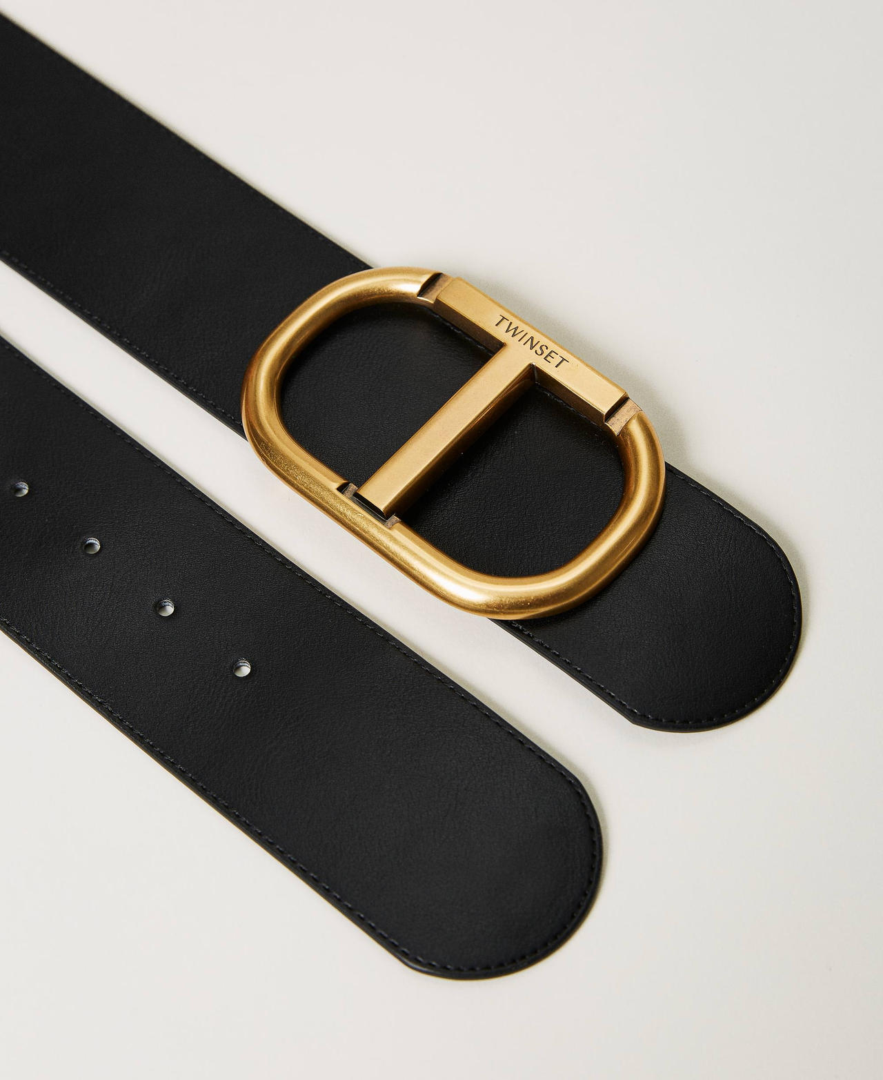 High waist belt with Oval T logo