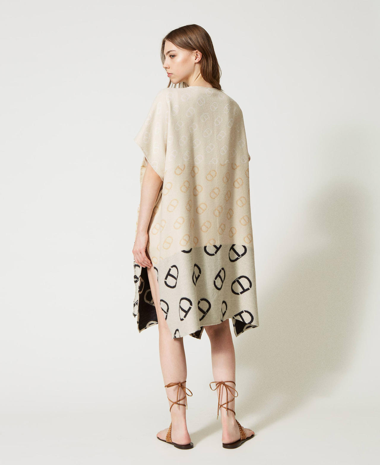 Poncho aus Jacquard mit Oval T-Logo