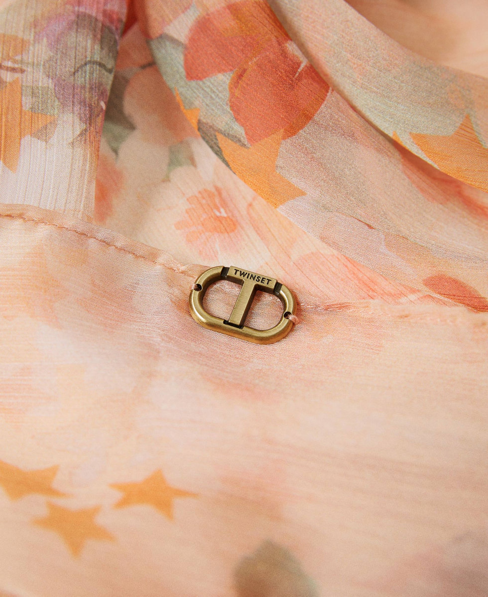 Stole with floral print