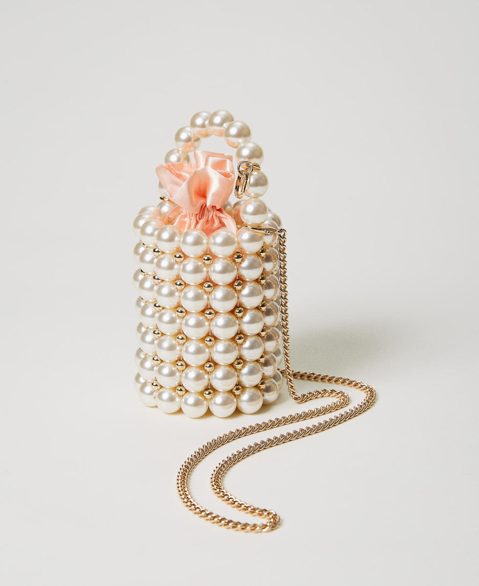 Bucket bag with pearls